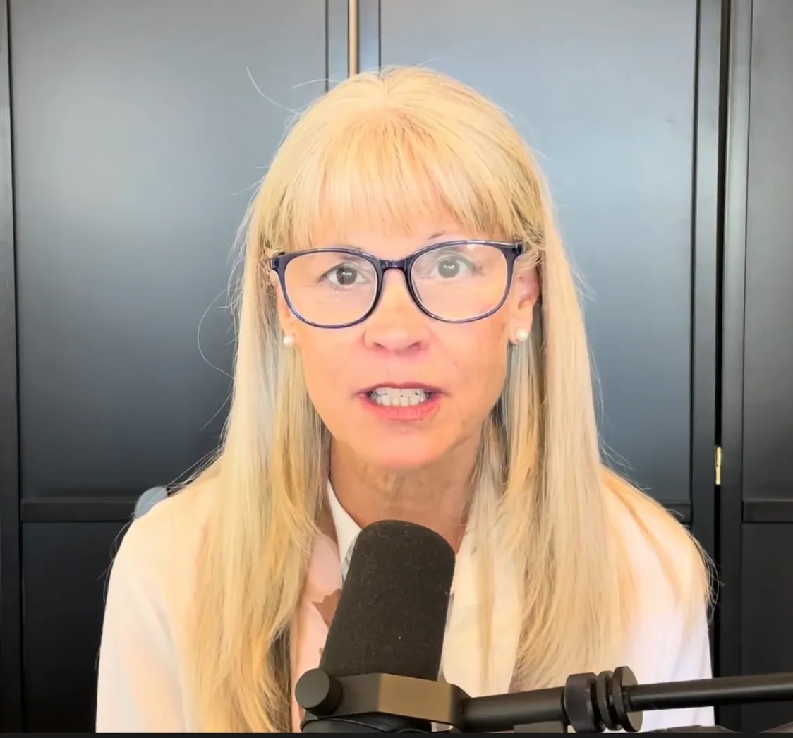 Marci teaching online